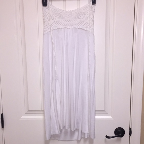 VENUS Dresses & Skirts - Women’s Venus white summer dress size L